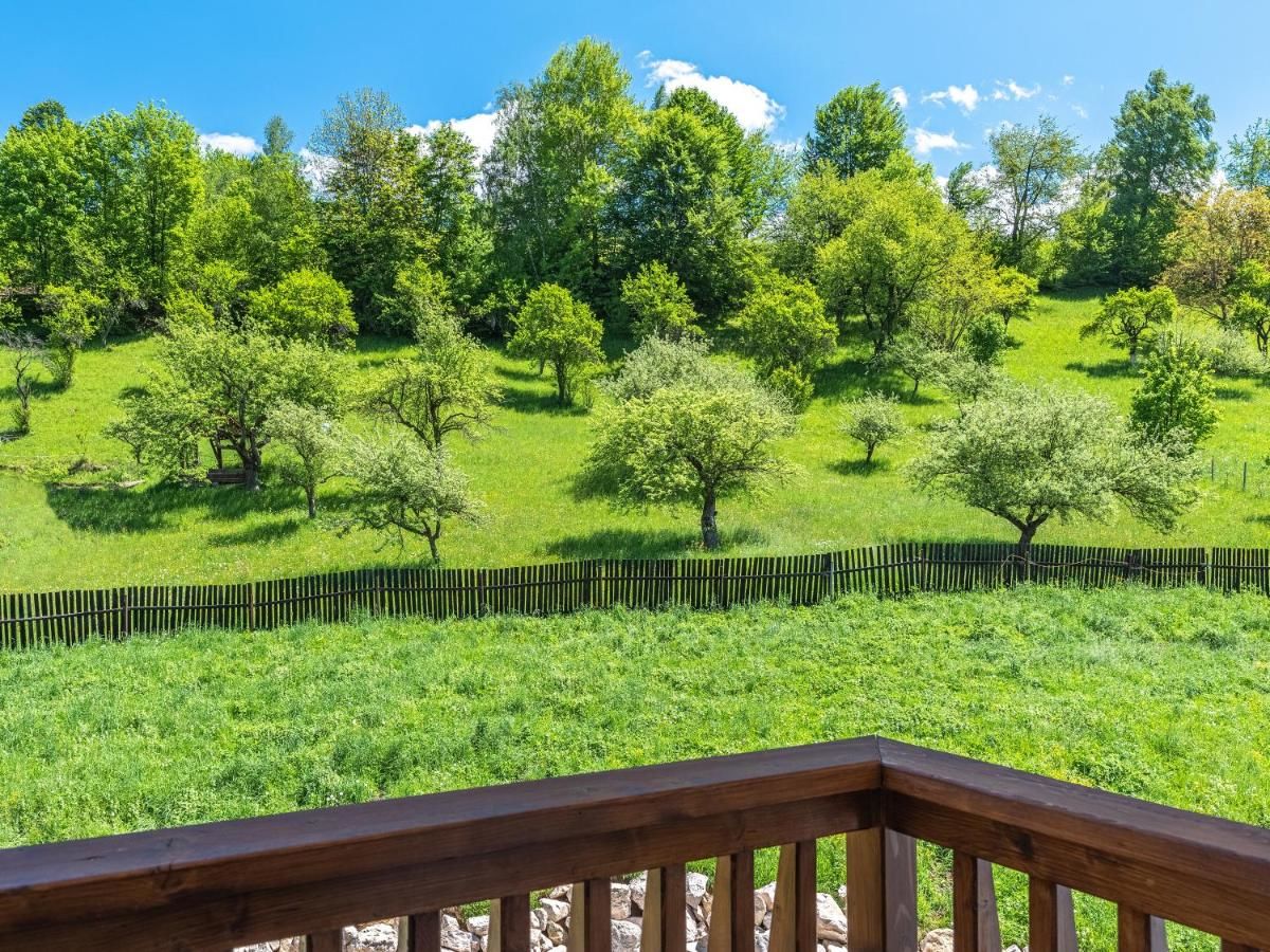 Гостевой дом HAPPY TIMES Бран-13